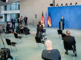 Scientists Call on the Germans to Maintain the Social Distance Discipline Distancing Discipline