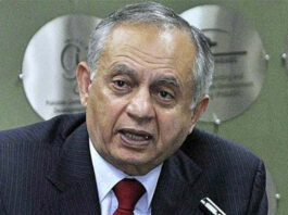 Federal Govt Allowed to Export of Textile Masks: Abdul Razak Razak Dawood