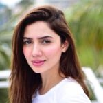 Mahira Khan wrote a warm note to the director “Bol” Mahira Khan