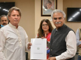 Health Minister Signed MOU with International Organization for Migration Zafar Mirza signed MOU