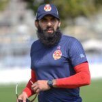 Misbah-ul-Haq Support to Play Cricket Behind Closed Doors Misbah-ul-Haq Support to Play Cricket Behind Closed Doors