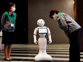 Robots on Hand to Welcome Japanese Coronavirus Patients to Hotels Robots on Hand to Welcome Japanese