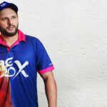Shahid Afridi Bought Mushfiqur Rahim’s Bat to Help the Coronavirus Affected in Bangladesh Shahid Afridi Bought Mushfiqur Rahim's Bat to Help the Coronavirus Affected in Bangladesh