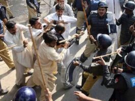 Police Torture for not giving Free Chicken Tikka, Case Registered against 5 officials Police Torture for not giving Free Chicken Tikka, Case Registered against 5 officials