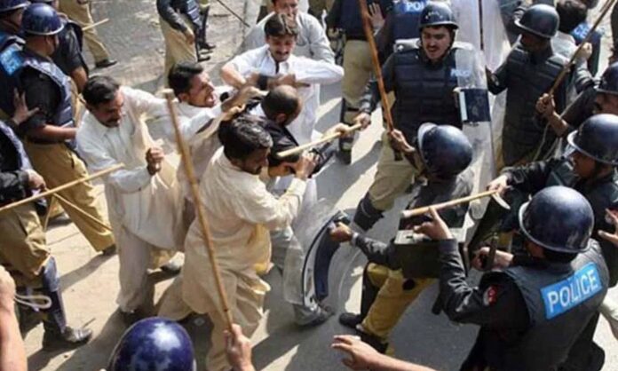 Police Torture for not giving Free Chicken Tikka, Case Registered against 5 officials