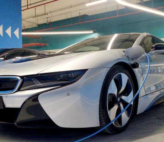 Pakistanis will get funds for electric vehicles at 0% interest rate: Javed Afridi Electric Charging Station BMW 01