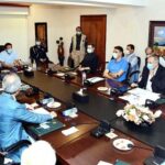 PM urges Punjab and KP governments to focus on reducing non-development expenditure Prime Minister's Meeting for Budget 2020-21