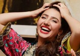 Everyone Laughed at Mahira Khan’s Video Everyone Laughed at Mahira Khan's Video