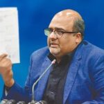 Shehzad Akbar refuses to answer questions of Justice Qazi Faiz Issa Shehzad Akbar refuses to answer questions of Justice Qazi Faiz Issa