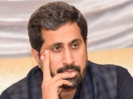 TikTok star Aleeze puts Fayyaz Ul Hassan Chohan in the spotlight TikTok star Aleeze puts Fayyaz Ul Hassan Chohan in the spotlight
