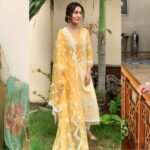 Dr. Shaista Lodhi Is Stylishly Elegant Dr. Shaista Lodhi Is Stylishly Elegant