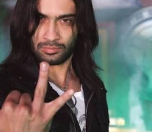 Waqar Zaka becomes a winner in PUBG Game Case Waqar Zaka becomes a winner in PUBG Game Case