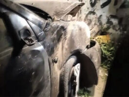 One killed, two injured in a traffic accident in Karachi One killed, two injured in a traffic accident in Karachi