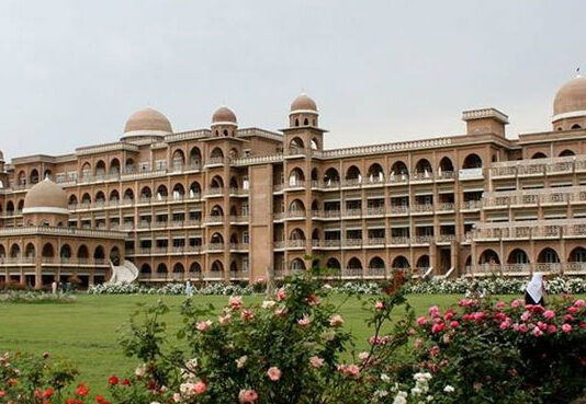 Peshawar University announces a salary cut of up to 20 percent Peshawar University announces a salary cut of up to 20 percent