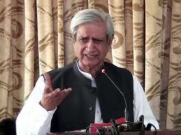 Operation against locusts across the country is underwaway: Fakhr Imam Operation against locusts across the country is underwaway: Fakhr Imam