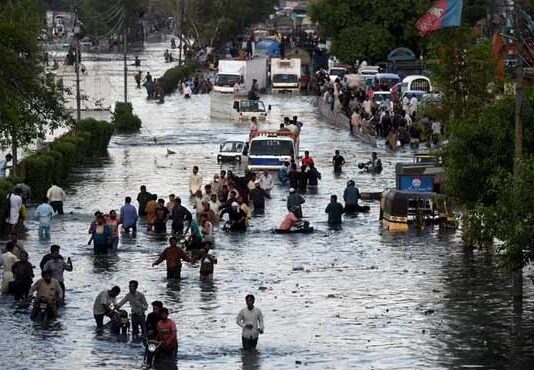 Karachi calls on Pakistan Army to deal with rains Karachi calls on Pakistan Army to deal with rains