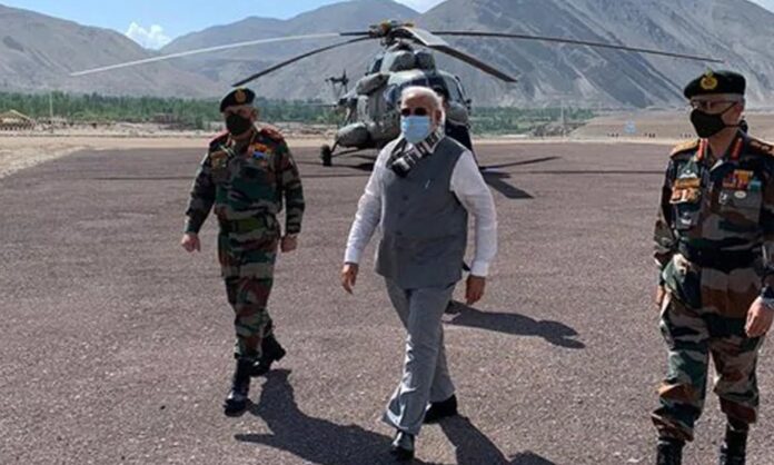 Modi Reached Ladakh