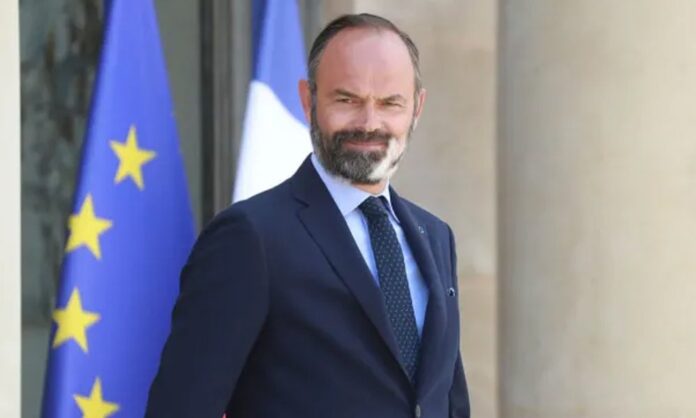 French PM Resigns Including Cabinet