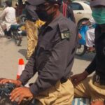 Police Officers Ordered to Come and Go on Duty without Uniform Police Officers Ordered to Come and Go on Duty without Uniform