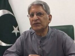 Don’t Trust PML-N, I Will Also Advise My Party To Stay Away From Them Aitzaz Ahsan Aitzaz Ahsan