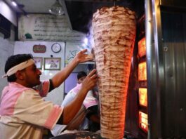 Massive Food Poisoning kills One Child And 700 Are Sick in Jordan Food Poisoning in Jordan