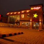 Hardees Karachi has been sealed for violating lockdown restrictions Hardees Karachi has been sealed for violating lockdown restrictions