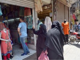 Punjab Tailors, Laundry Who Are Exempt From Smart Lockdown Market