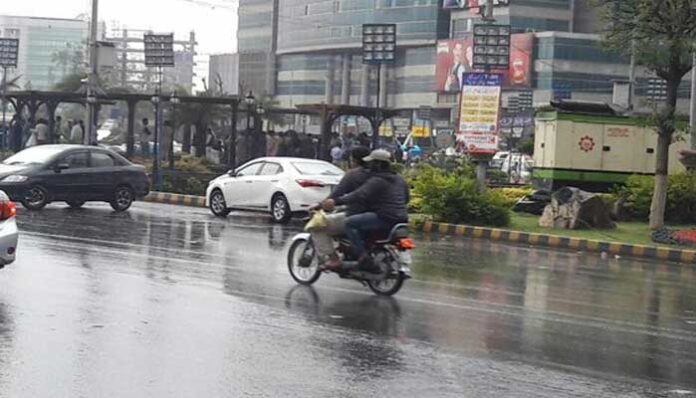 Rain Fall in Karachi