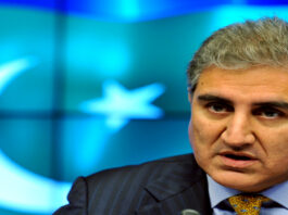 Shah Mahmood Qureshi honours the Kashmiri martyrs of 1931 Shah Mahmood Qureshi honours the Kashmiri martyrs of 1931