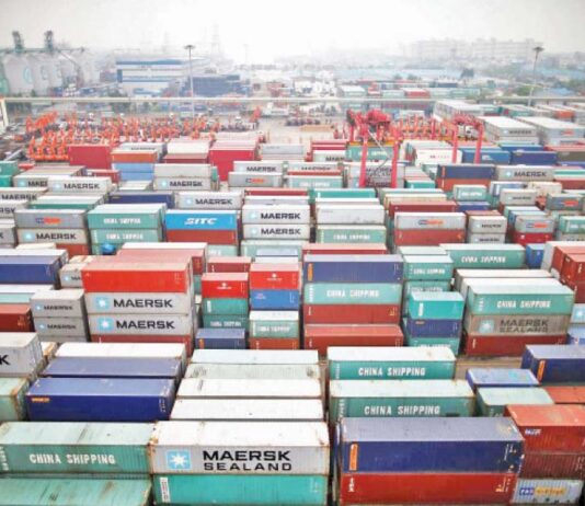 Pakistan’s exports show signs of recovery Abdul Razak Dawood Pakistan's exports show signs of recovery Abdul Razak Dawood