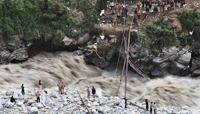 MET warned of further flash floods due to heat wave continues