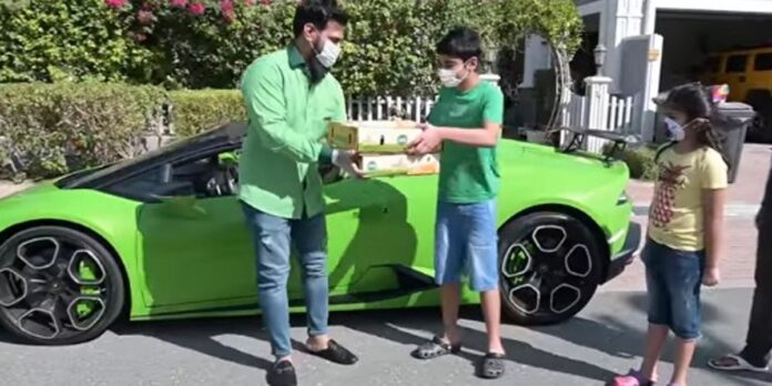 Pakistani supermarket in Dubai offers Lamborghini for mango deliveries