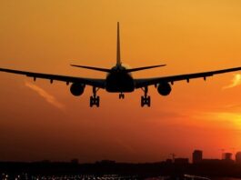 Malaysia temporarily suspends Pakistani pilots after “dubious licenses” have been announced Malaysia temporarily suspends Pakistani pilots after "dubious licenses" have been announced