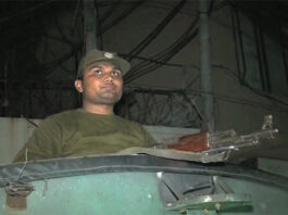 Two dacoits killed in encounter with police in Sahiwal Two dacoits killed in encounter with police in Sahiwal