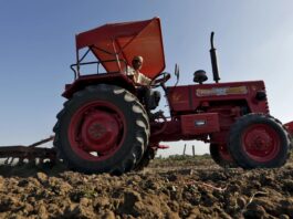 Govt has announced a subsidy of Rs 1.5 billion on tractors Govt has announced a subsidy of Rs 1.5 billion on tractors