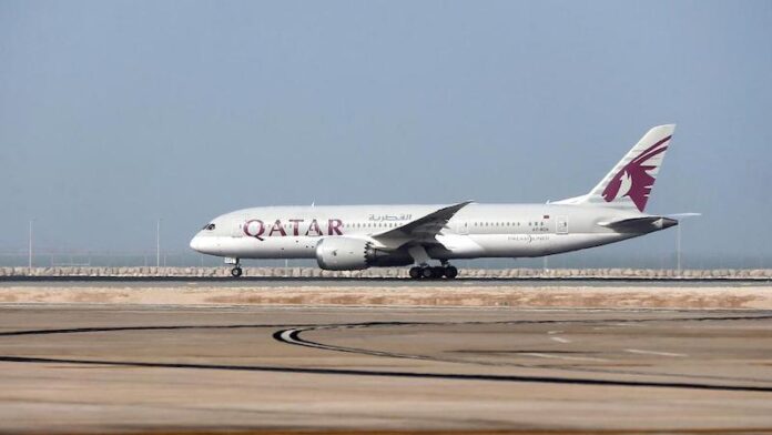 Qatar Airways makes the corona virus test mandatory for passengers from Pakistan