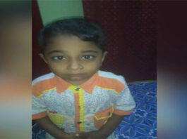 A four-year-old boy died in Lahore from a kite string A four-year-old boy died in Lahore from a kite string