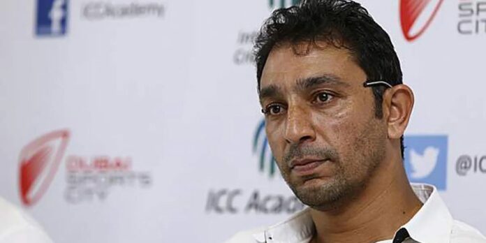 Azhar Mahmood selected as England's bowling coach