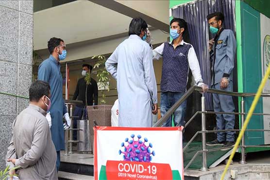 Coronavirus kills 17 in Pakistan in one day