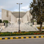 Supreme Court orders removal of billboards across Karachi Supreme Court orders removal of billboards across Karachi