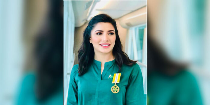 Mehwish Hayat requests People to Stand for Kashmir