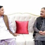 Punjab Chief Minister calls on PML-Q leadership Punjab Chief Minister calls on PML-Q leadership