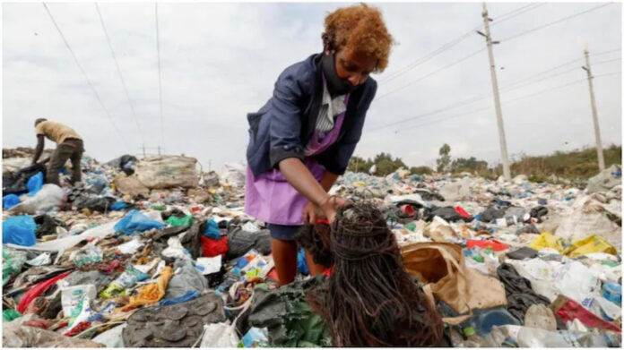 This hairstylist is collecting hair from the dump for extensions