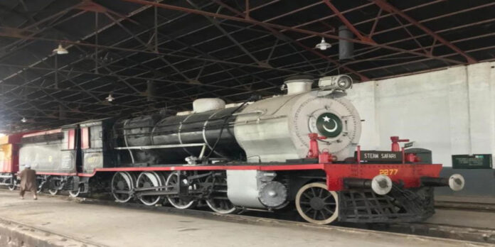 KP government will soon launch a safari train project to promote tourism