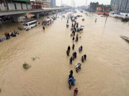 After A Single Gust of Monsoon, Karachi Went Underground, More Rain is Expected Heavy Rain in Karachi