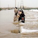 Video: Korangi Causeway Sealed Off While Malir River Flooded Korangi Road