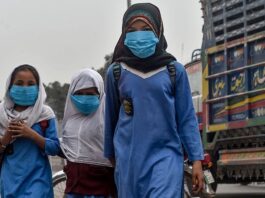 Pakistan Reconsiders Decision To Reopen School on September 7: Mahmood Pakistani Schools