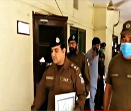 Angry Lone Man Arrested in Gujranwala For Killing Three Couples Punjab Police
