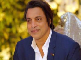 Shoaib Akhtar opposes Azhar Ali’s removal as Test captain Shoaib Akhtar opposes Azhar Ali's removal as Test captain
