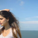 Aima Baig Reveals That She Weighed More Than 75kg During College Aima Baig Reveals That She Weighed More Than 75kg During College